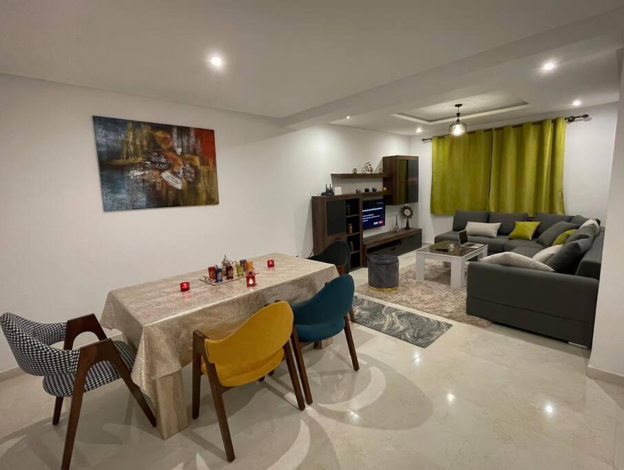 Experience De Luxe Ultime / Parking / Restaurant / Cafe / Carrefour Lägenhet Oujda Exteriör bild