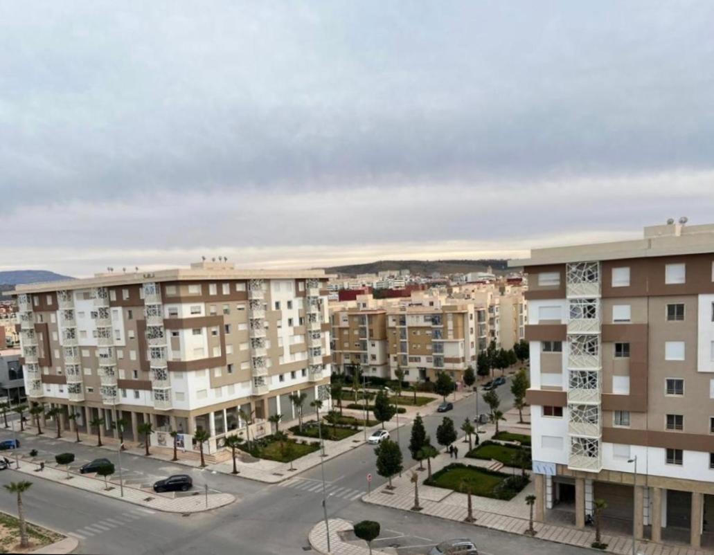 Experience De Luxe Ultime / Parking / Restaurant / Cafe / Carrefour Lägenhet Oujda Exteriör bild